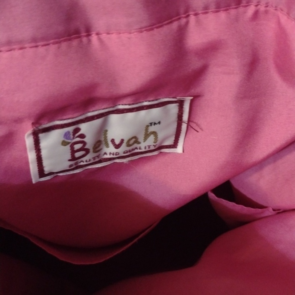 BELVAH quilted diaper bag w/ bow pink and floral Barbiecore - Picture 4 of 12